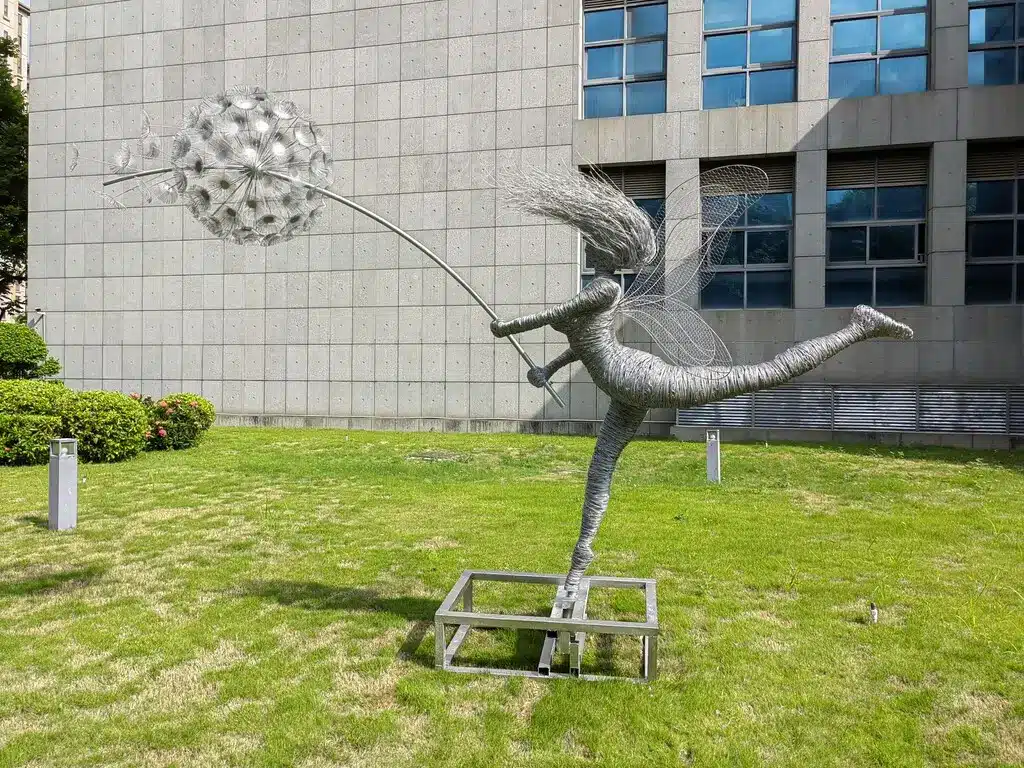 dandelion fairy 1
