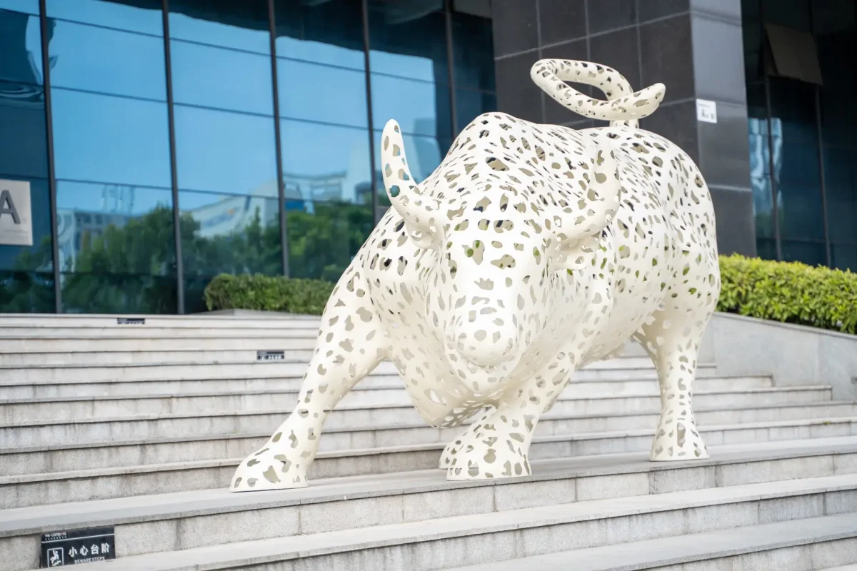 Bull Sculpture Decoration